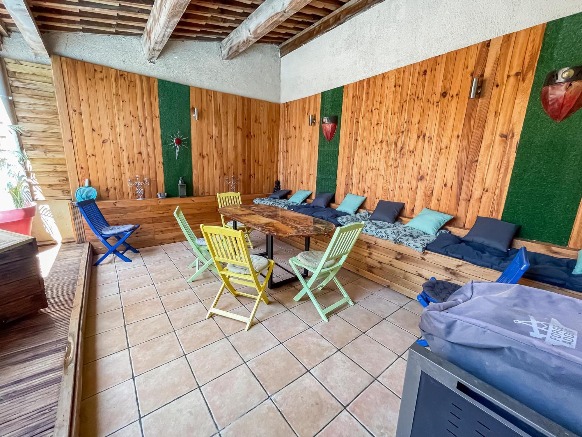 Villa Superbe Avec Piscine, 4 A *